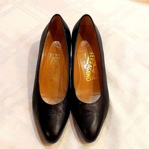 Vintage Dark Navy Salvatore Ferragamo Heels